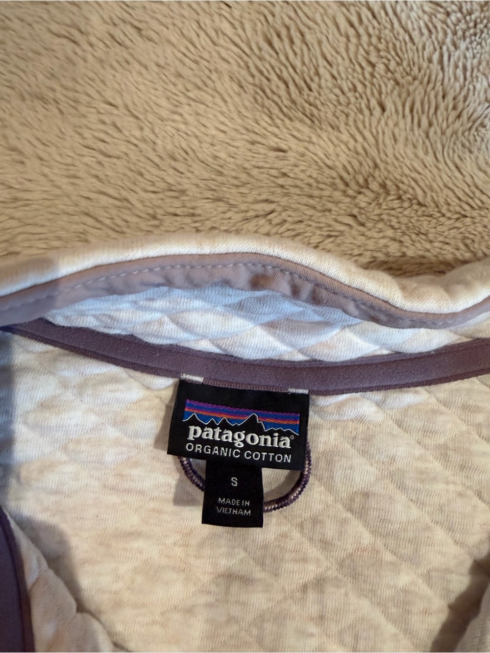 Patagonia Quilted Crewneck Pullover in Cream with Tan Accents - Picture 3 of 4